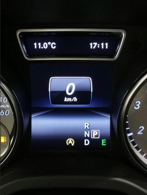Mercedes-Benz CLA – Image 33