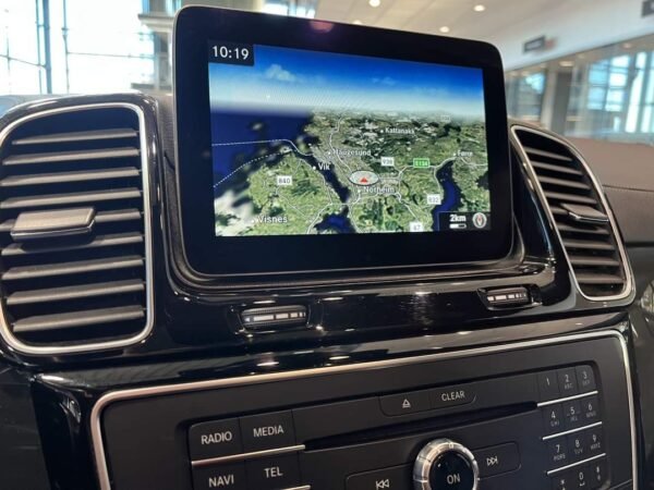 Mercedes-Benz GLE Coupé 450 AMG – Image 9