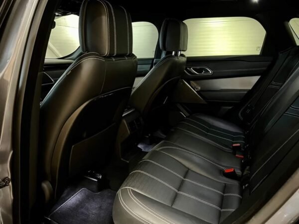 Range Rover Velar – Image 17