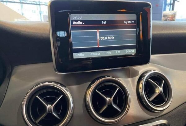 Mercedes-Benz GLA 200 CDI aut Urban – Image 14