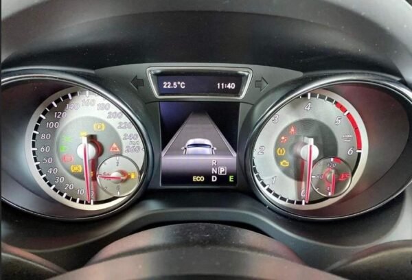 Mercedes-Benz GLA 200 CDI aut Urban – Image 20