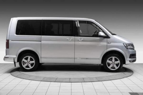 Volkswagen Caravelle – Image 10