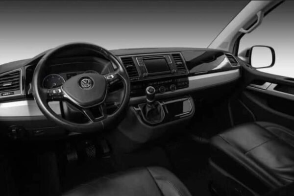 Volkswagen Caravelle – Image 19