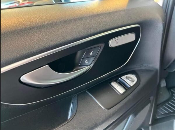 Mercedes-Benz Vito 7G-Tronic – Image 13