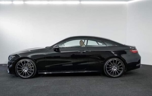 Mercedes-Benz E-Classe 200 Coupé AMG – Image 2