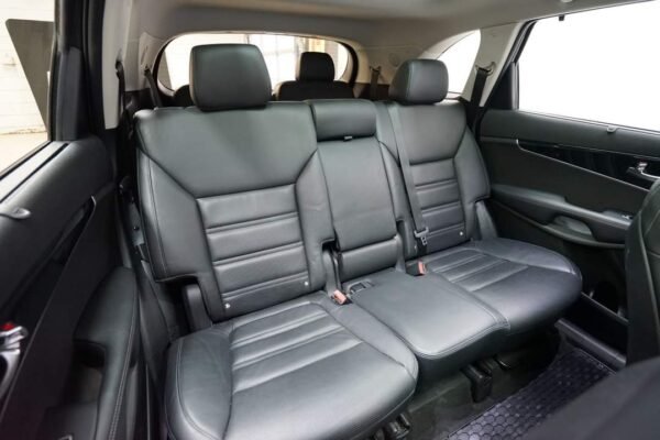 Kia Sorento – Image 18