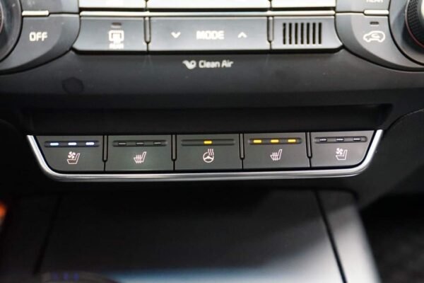 Kia Sorento – Image 26