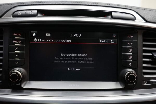 Kia Sorento – Image 40