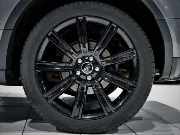Range Rover Evoque – Image 12