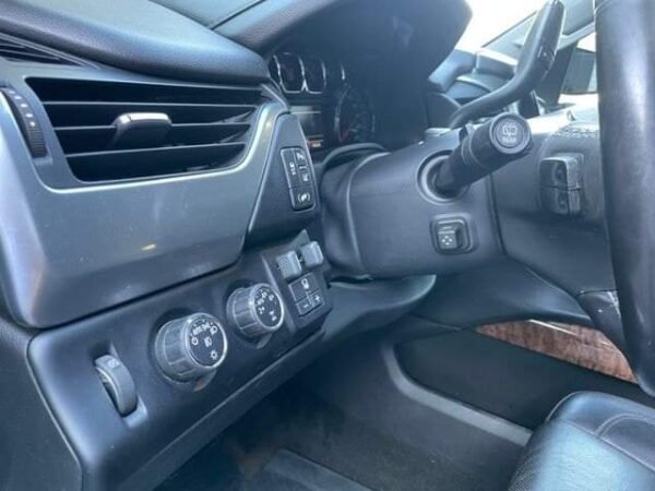 Chevrolet Tahoe LTZ – Image 15
