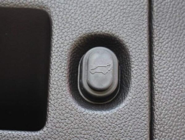 Chevrolet Tahoe LTZ – Image 22