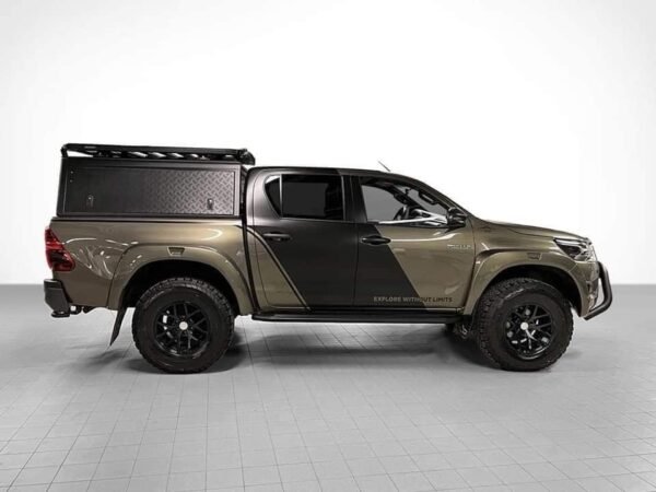 Toyota HiLux – Image 4