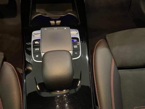 Mercedes-Benz Classe-A
200 – Image 49