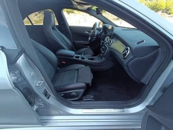 Mercedes-Benz CLA – Image 8