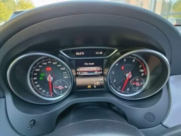 Mercedes-Benz CLA – Image 17