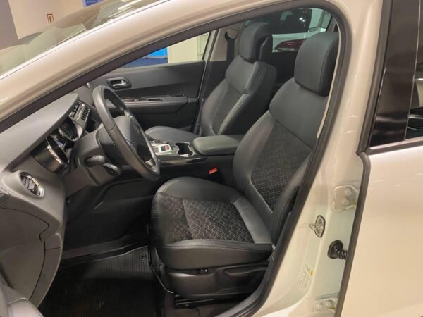 Peugeot 3008 – Image 10