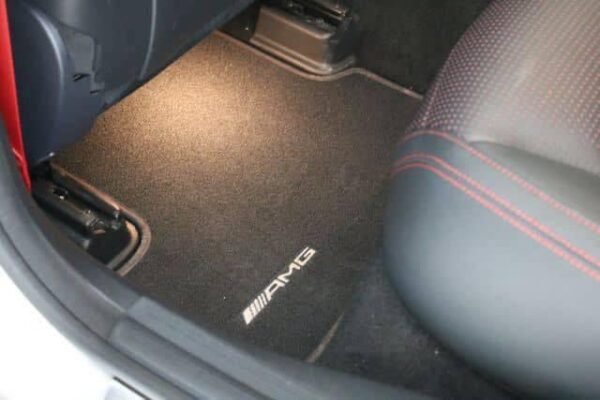 Mercedes-Benz CLA 45 AMG – Image 21