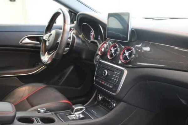 Mercedes-Benz CLA 45 AMG – Image 31