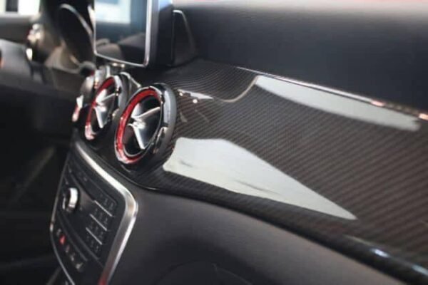Mercedes-Benz CLA 45 AMG – Image 33