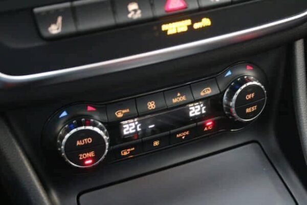 Mercedes-Benz CLA 45 AMG – Image 49