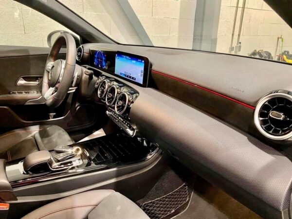 Mercedes Benz Classe A (IV) 200 AMG – Image 10