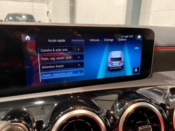 Mercedes Benz Classe A (IV) 200 AMG – Image 13