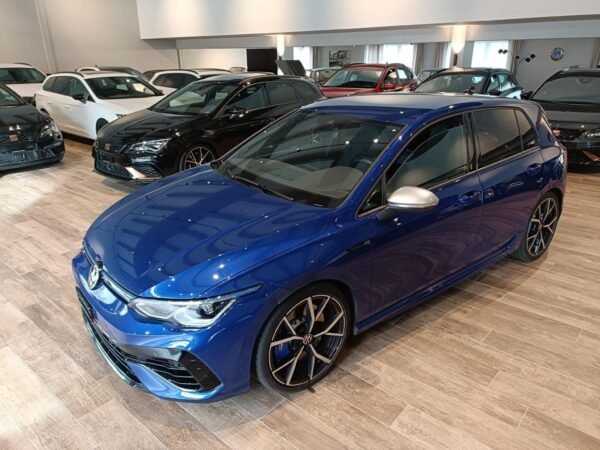 Volkswagen Golf 2.0 TSI R DSG 4Motion – Image 2