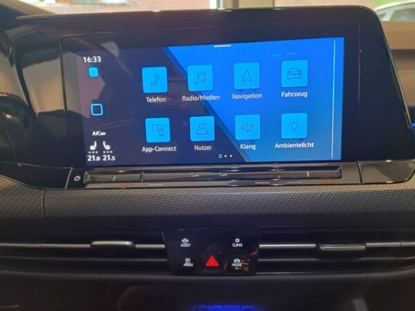 Volkswagen Golf 2.0 TSI R DSG 4Motion – Image 26