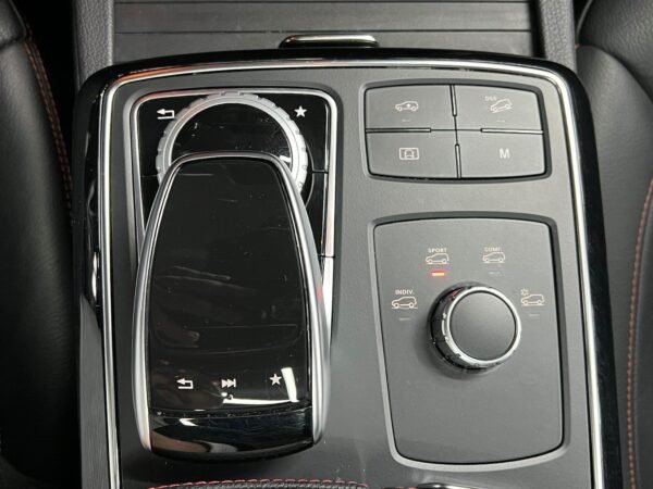 MERCEDES-BENZ GLE Coupé 350 – Image 18