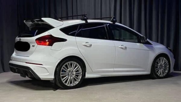 Ford Focus RS 350 CH – Image 9