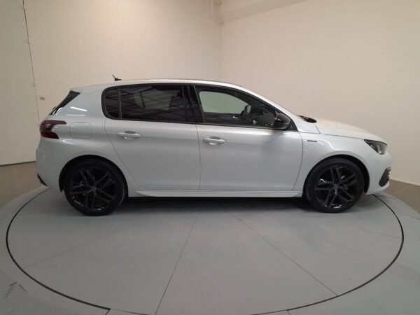 PEUGEOT 308⠀ – Image 2
