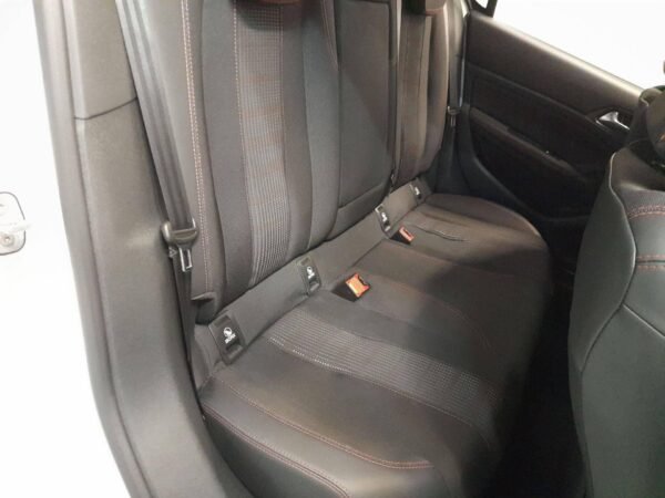 PEUGEOT 308⠀ – Image 17