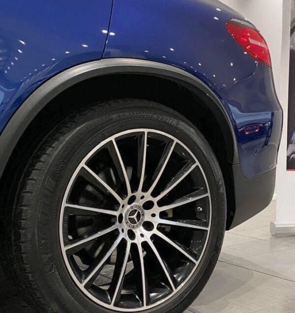 Mercedes-Benz GLC – Image 7