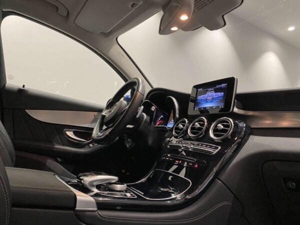 Mercedes-Benz GLC – Image 16