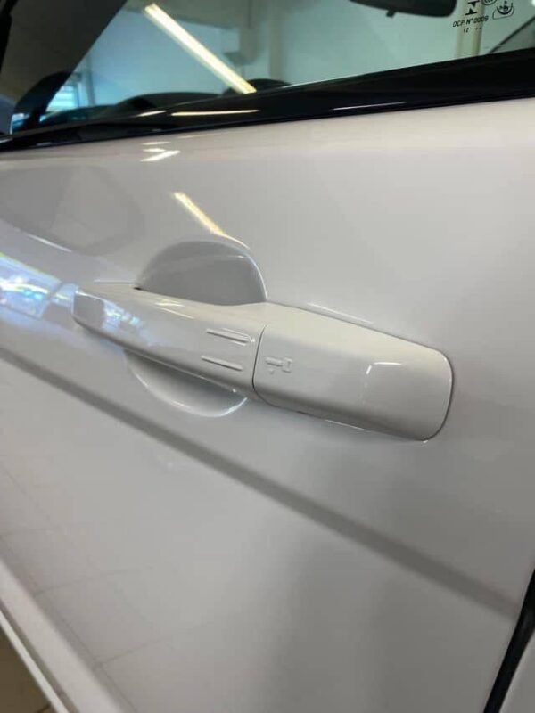 Land Rover Range Rover Evoque – Image 18