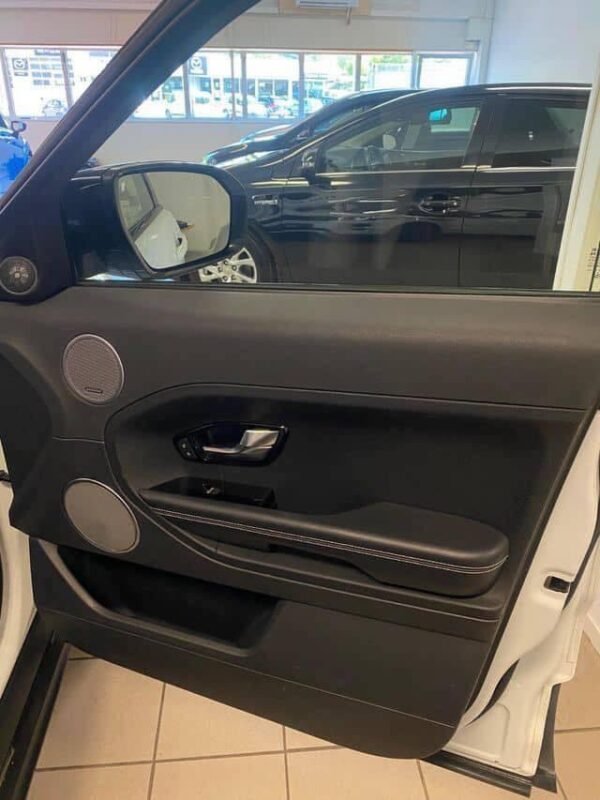 Land Rover Range Rover Evoque – Image 20
