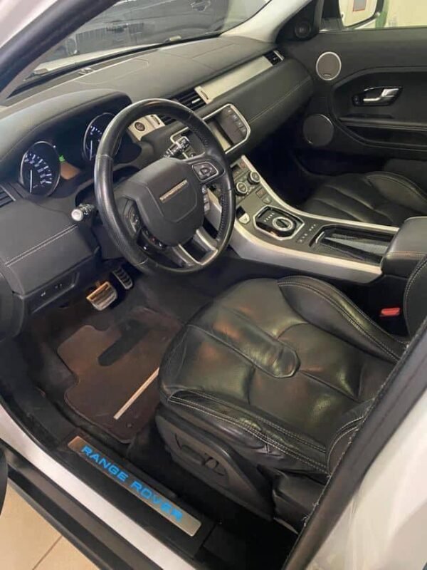 Land Rover Range Rover Evoque – Image 28