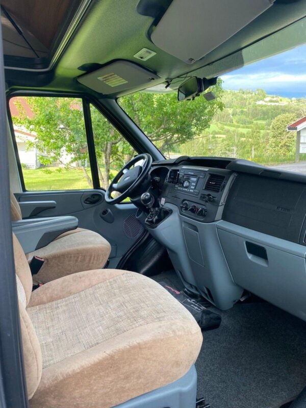 Camping-car Chausson Flash 11 M 13 (Alcôve) – Image 8