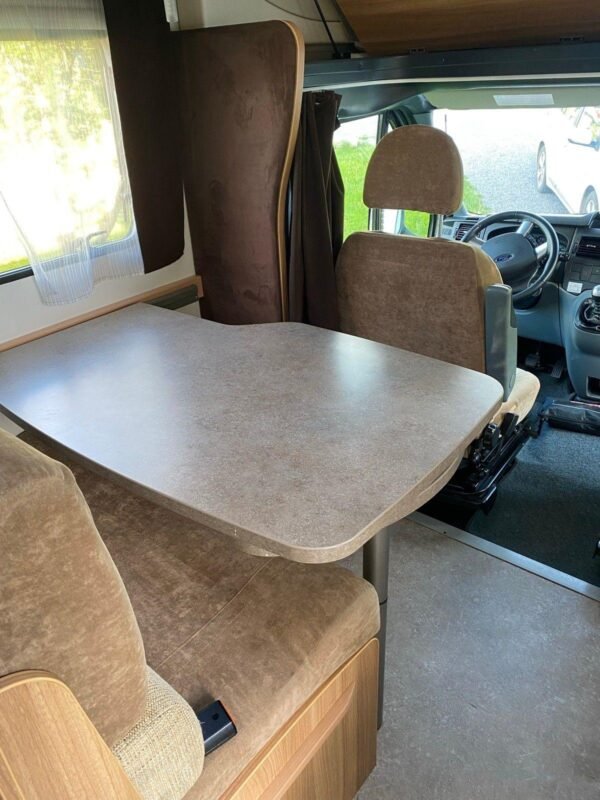 Camping-car Chausson Flash 11 M 13 (Alcôve) – Image 9