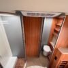 Intégral Hymer B698 3L / automatique / Ac bodel / Cellule solaire / antenne parabolique / Permis C poids lourd. – Image 28