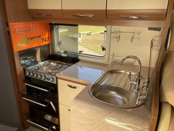 BÜRSTNER Argos 747-2 (Camping-car) – Image 9