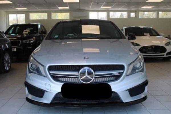 Mercedes-Benz CLA 45 AMG