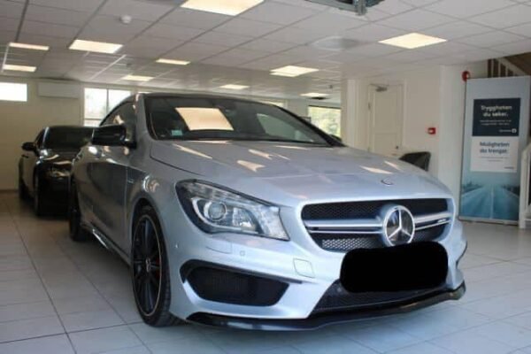 Mercedes-Benz CLA 45 AMG – Image 10