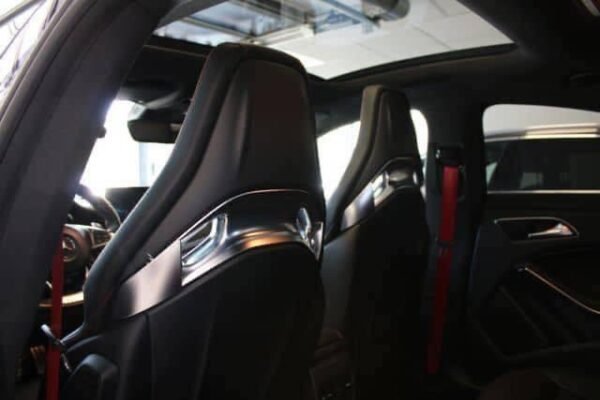 Mercedes-Benz CLA 45 AMG – Image 24