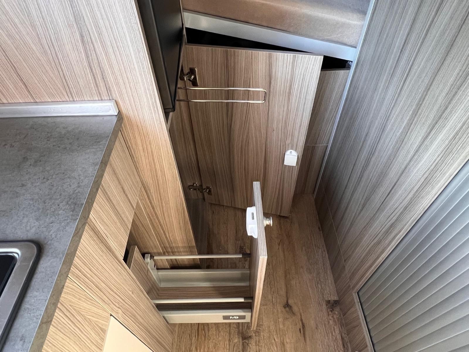 Camping-car Peugeot Boxer 4x4 MEGA mobile CLASSSIC 600 – Image 30