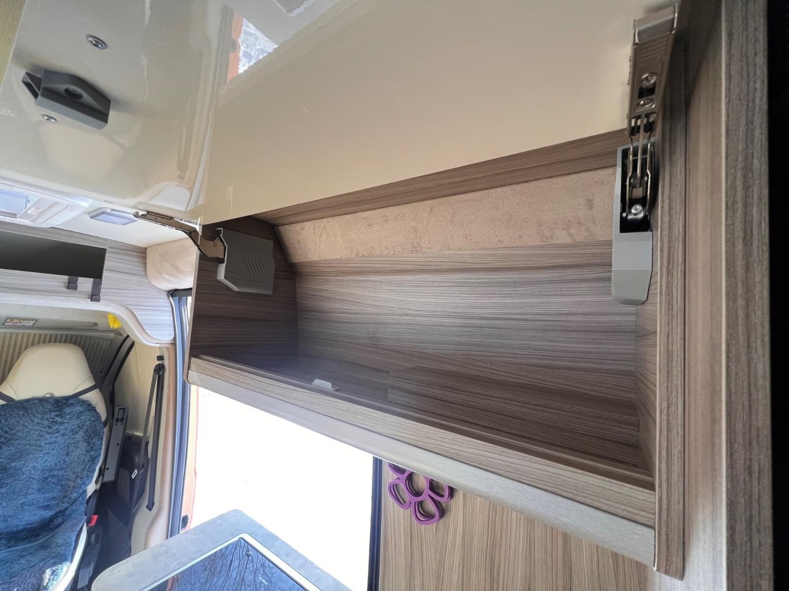 Camping-car Peugeot Boxer 4x4 MEGA mobile CLASSSIC 600 – Image 33