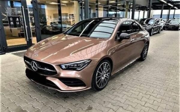 Mercedes-Benz CLA 200