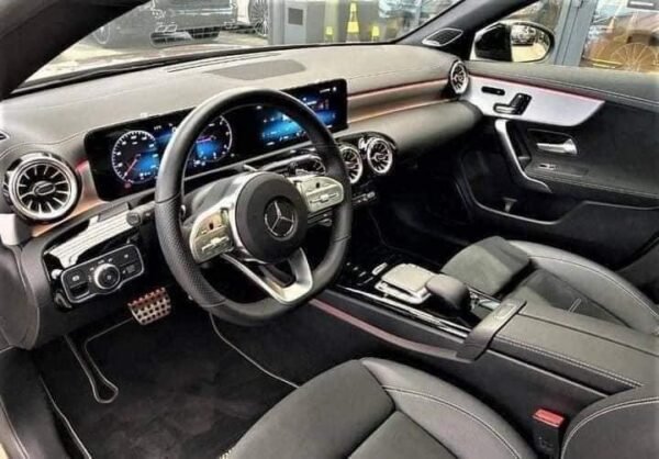 Mercedes-Benz CLA 200 – Image 12
