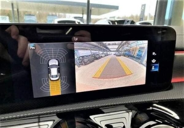 Mercedes-Benz CLA 200 – Image 20