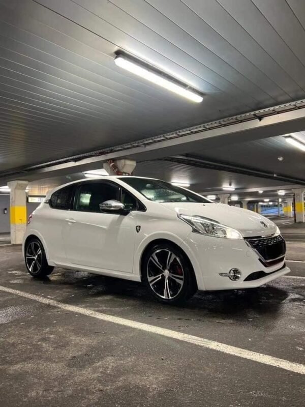 Peugeot 208 GTI